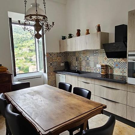 Bel & Ancien Appartement T3 Renove Dans Sartene Luaran gambar