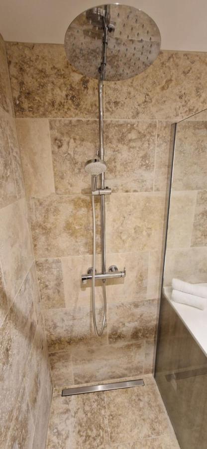 Bel & Ancien Appartement T3 Renove Dans Sartene Luaran gambar