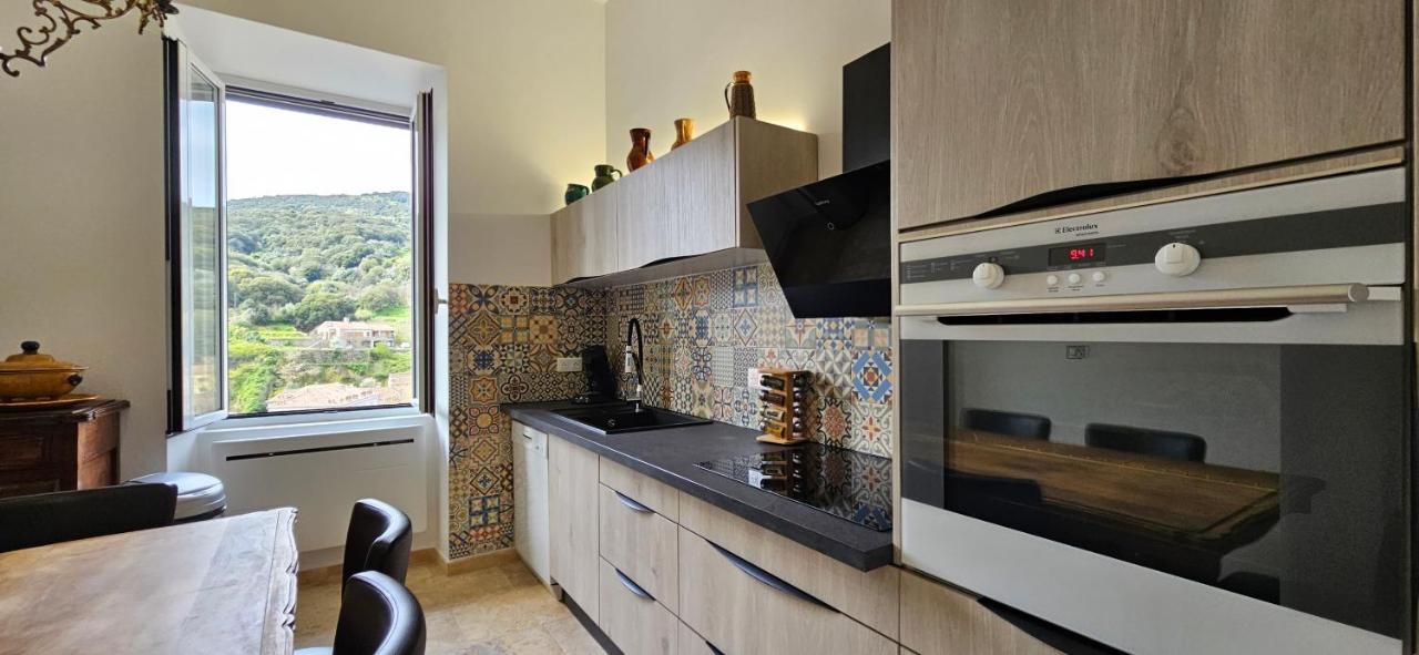 Bel & Ancien Appartement T3 Renove Dans Sartene Luaran gambar